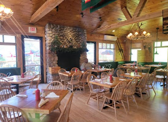 new-hampshire/white-mountains/restaurant/muddy-moose-restaurant-pub