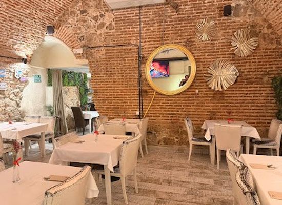 spain/madrid/la-latina/restaurant/abuela-herminia-parrilla-y-paellas