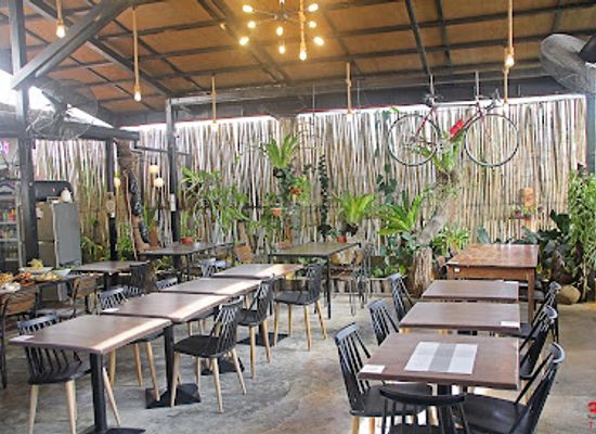philippines/coron/restaurant/gavin-s-kitchen-bar