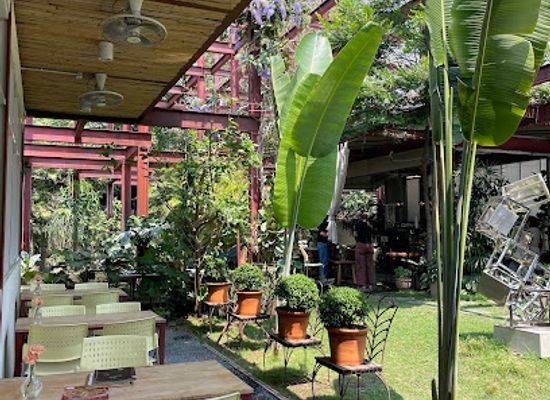 thailand/lanna/restaurant/barefoot-restaurant