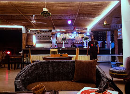 togo/central-region/restaurant/restaurant-la-marmite-du-terroir