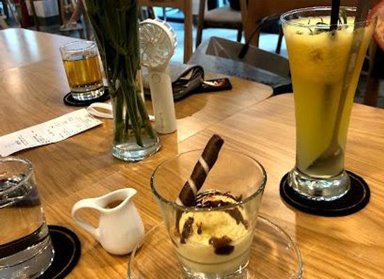 vietnam/hanoi/restaurant/trung-nguyen-legend-cafe