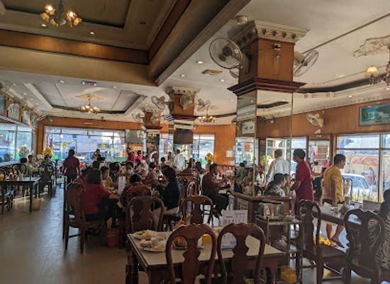 cambodia/kampong-speu/restaurant/arunras-restaurant