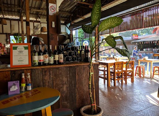thailand/pai/restaurant/maya-burger-queen