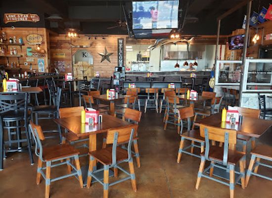 mississippi/tupelo/restaurant/lone-star-schooner-bar-grill