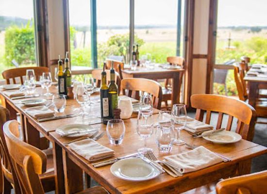 australia/hunter-valley/restaurant/amanda-s-on-the-edge-restaurant