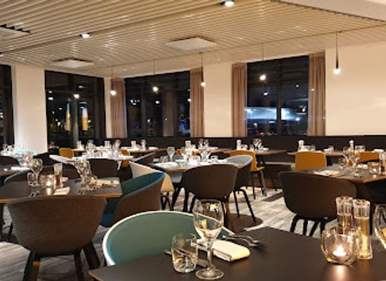 united-kingdom/manchester/salford-quays/restaurant/pier-eight-restaurant