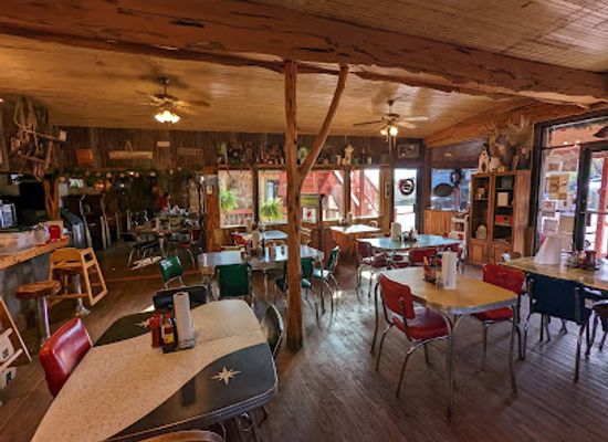texas/edwards-plateau/restaurant/lost-maples-cafe
