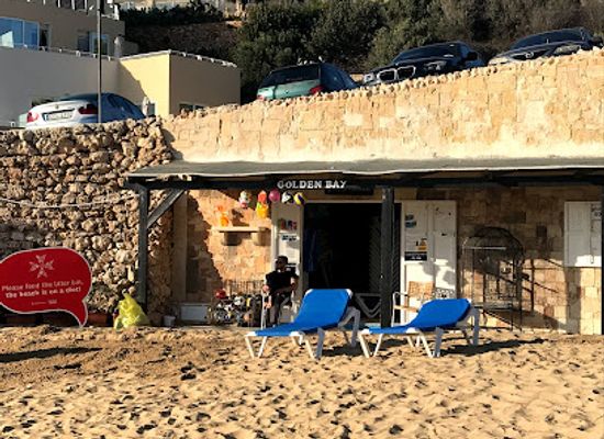 malta/golden-bay/restaurant/munchies-golden-bay-spiaggia-d-oro