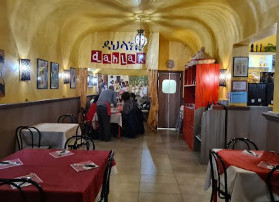 italy/bergamo/restaurant/dahlak-restaurant