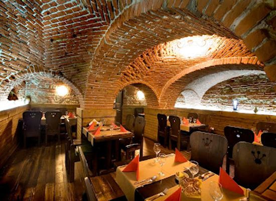 romania/wallachia/restaurant/sergiana