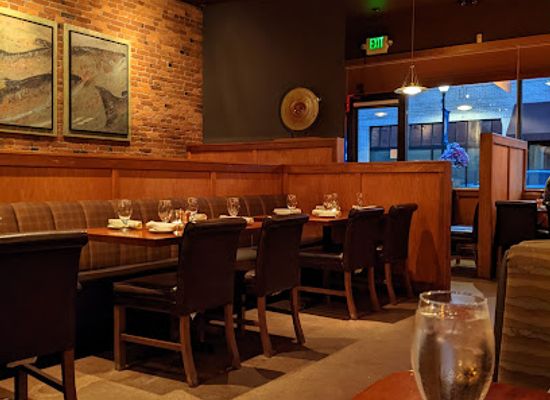 oregon/high-desert/restaurant/brickhouse