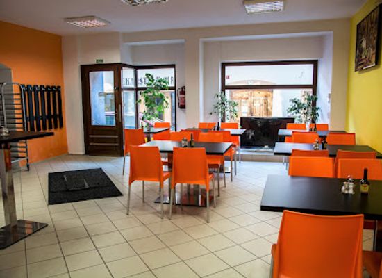 czechia/sumava/restaurant/jidelna-sumava