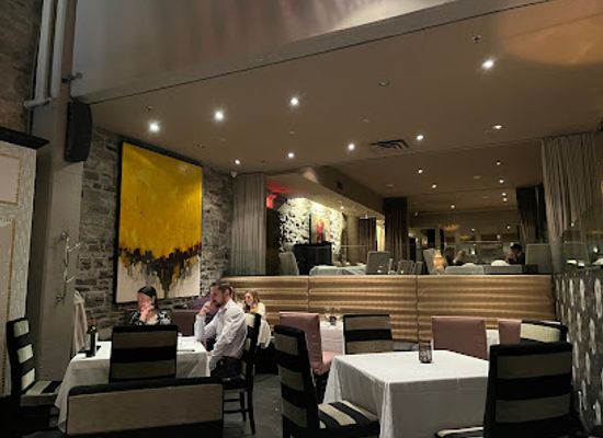 canada/eastern-ontario/restaurant/restaurant-e18hteen