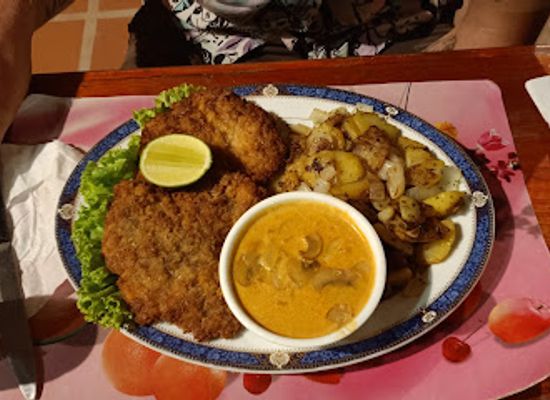cambodia/kampot/restaurant/sophia-s-restaurant