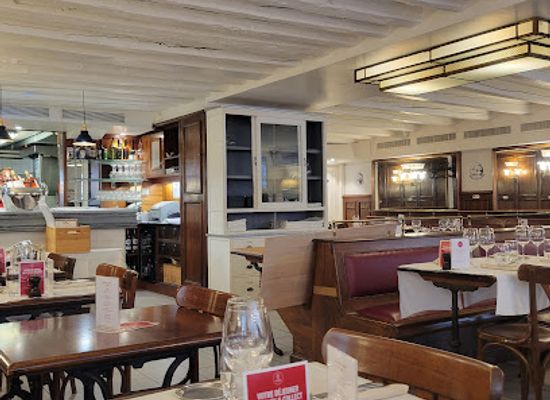 switzerland/geneva/restaurant/au-pied-de-cochon