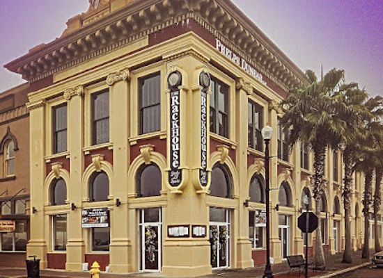 mississippi/gulfport/restaurant/the-rack-house-steak-spirits