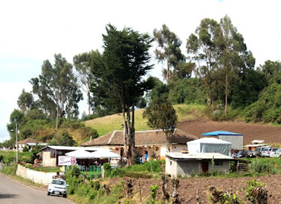 ecuador/carchi-region/restaurant/restaurante-qhapac-nan