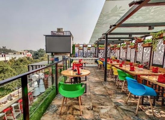 india/lucknow/gomti-nagar/restaurant/open-air-restaurant