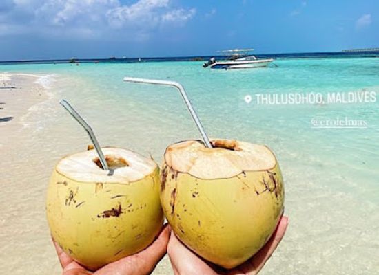 maldives/thulusdhoo-island/restaurant/hiyala-cafe-bistro
