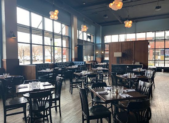 montana/the-bridger-mountains/restaurant/squire-house