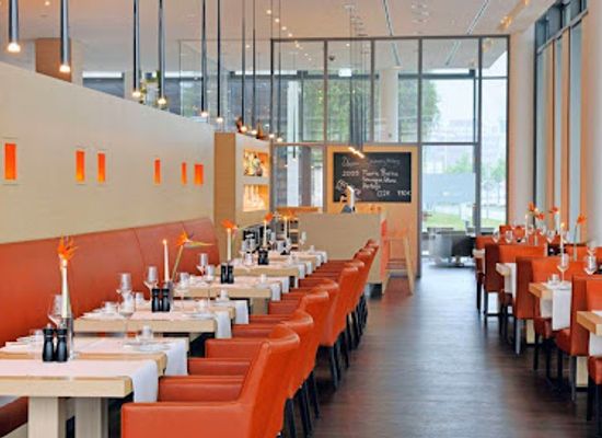 germany/holstein/restaurant/pier-16-kiel