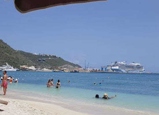 sint-maarten/great-bay-beach/restaurant/bigwood