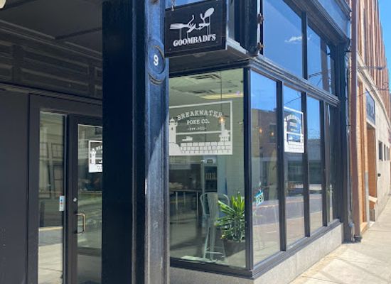 massachusetts/gloucester/restaurant/breakwater-poke-company