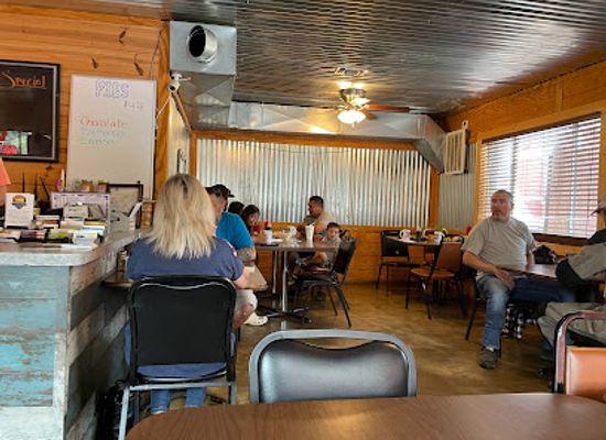 oklahoma/beavers-bend-state-park/restaurant/shady-oaks-restaurant