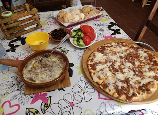 lebanon/chouf/restaurant/al-deyafa