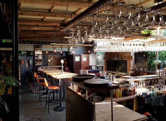 united-kingdom/windsor/restaurant/gogos-waterfront-restaurant