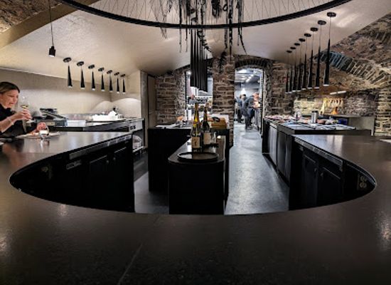 canada/quebec/restaurant/restaurant-taniere