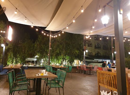 lebanon/broummana/restaurant/mallem-arteen