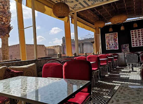 morocco/tensift/restaurant/un-dejeuner-a-marrakech