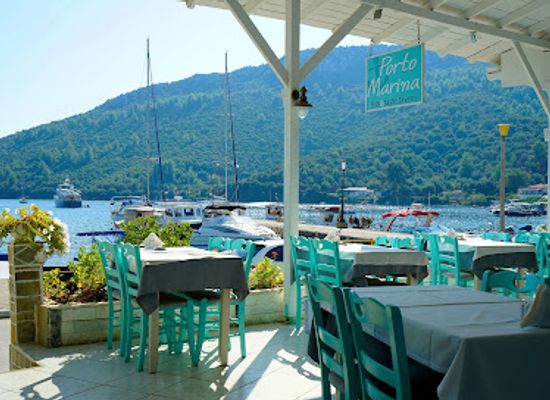 greece/chalkidiki/restaurant/porto-marina