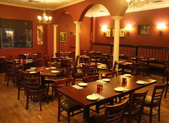massachusetts/merrimack-valley/restaurant/butch-s-uptown