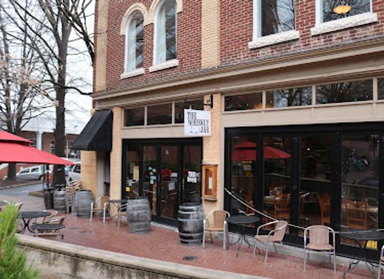 virginia/charlottesville/restaurant/the-whiskey-jar