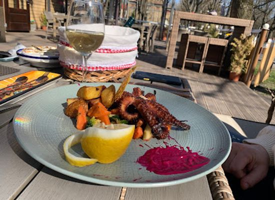 estonia/parnu-beach/restaurant/blanco-garden