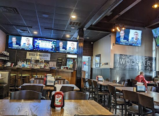 ohio/wooster/restaurant/beef-o-brady-s