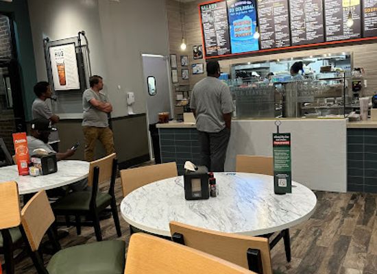 mississippi/greenwood/restaurant/mcalister-s-deli