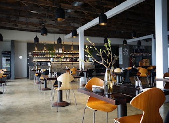 iceland/blonduos/restaurant/sjavarborg-restaurant