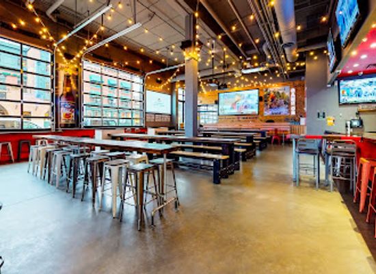 minnesota/saint-paul/restaurant/new-bohemia-st-paul