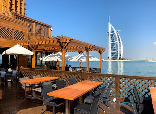 united-arab-emirates/rub-al-khali-empty-quarter/restaurant/pierchic