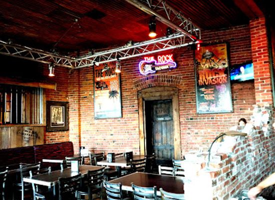washington/tacoma/restaurant/the-rock-wood-fired-pizza
