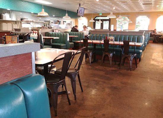 california/modesto/restaurant/velvet-grill-creamery-restaurant