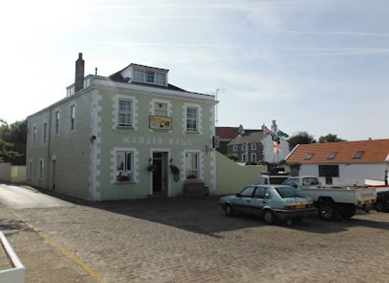 guernsey/alderney/restaurant/marais-hall