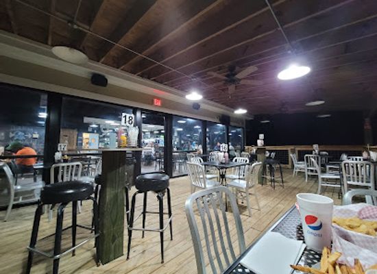 alabama/selma/restaurant/the-sandbar