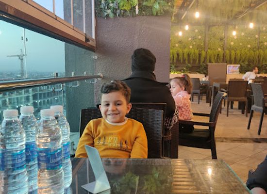 iraq/baghdad/al-mansour/restaurant/mat3am-w-kafi-ala-sateh