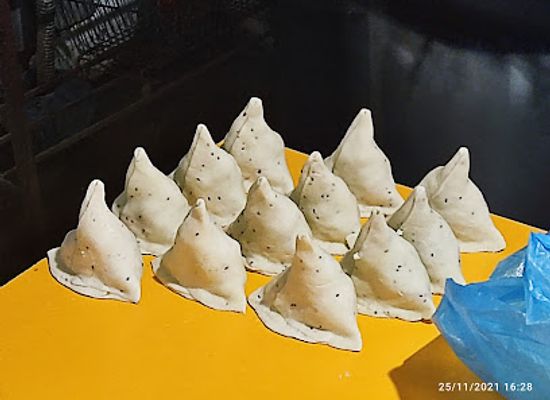 nepal/patan/restaurant/shishir-khaja-ghar