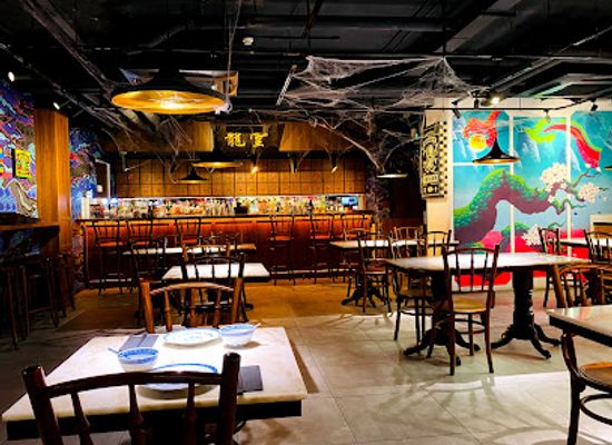 singapore/central-region/restaurant/the-dragon-chamber